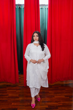 Aimin Elegance – White Embroidered 3-Piece Suit